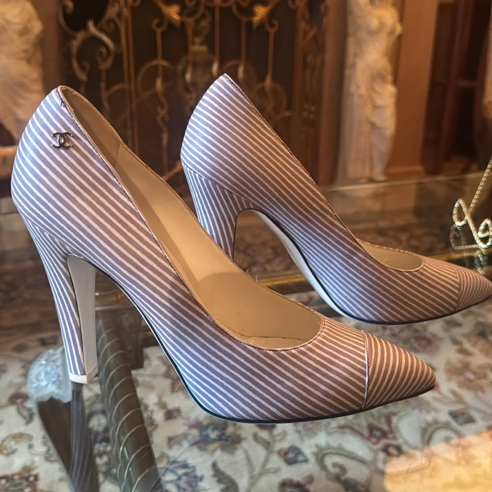 CHANEL blue and White Striped 5” Heels